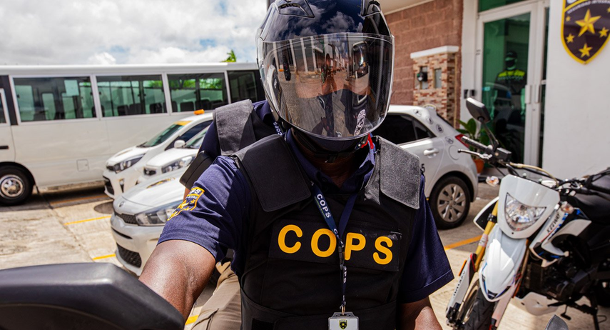 Feria de empleo en Cops