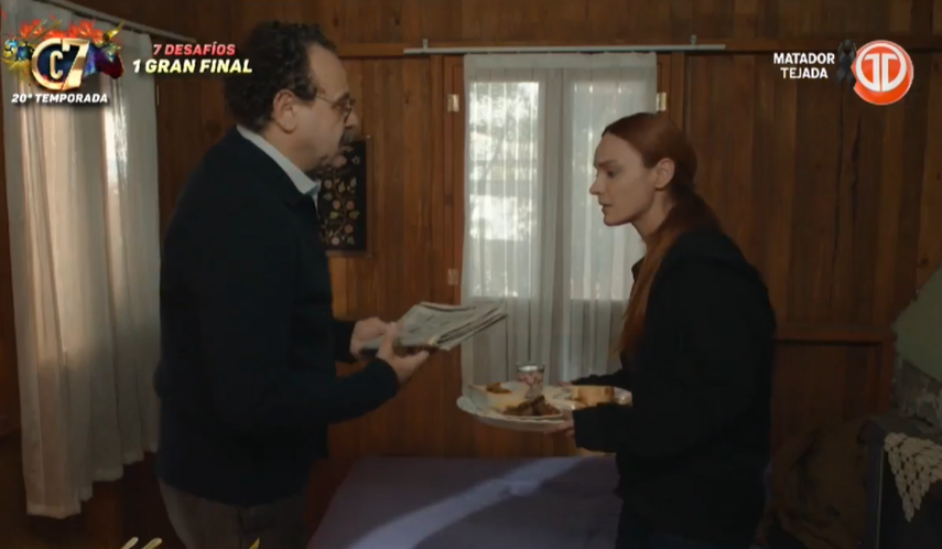 MUJERES | Sadik ayuda a Mine