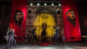 Iconoclasta obra de teatro sobre Allende sacude las tablas en Aviñón