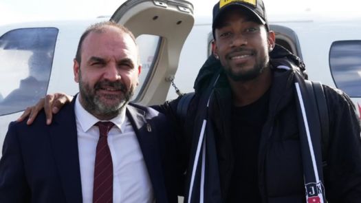 Michael Amir Murillo llega a Turquía para negociar su fichaje con el Beşiktaş. Michael Amir Murillo llega a Turquía para negociar su fichaje con el Beşiktaş.