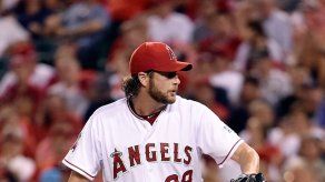 Grilli acuerda contrato de dos temporadas con los Bravos