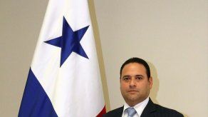 Panamá designa a primer embajador en China tras establecer relaciones diplomáticas