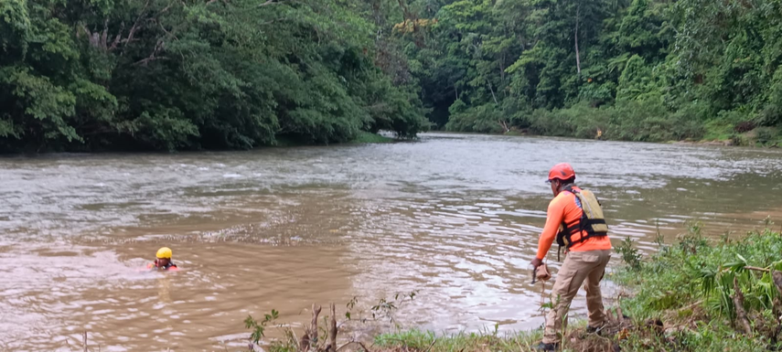 Sinaproc atiende inundación
