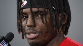 NFL descarta suspensión contra Tyreek Hill