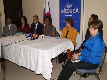 Perfil de directores y supervisores será formado por 5 escuelas