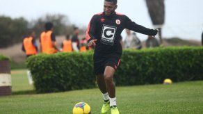 Alberto Negrito Quintero se mantendría con Universitario en 2018