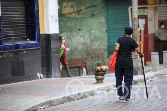 Panamá divide a su población por género para enfrentar al coronavirus