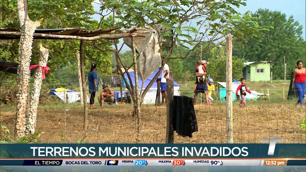 Invaden terrenos municipales en Las Garzas, Panamá Este