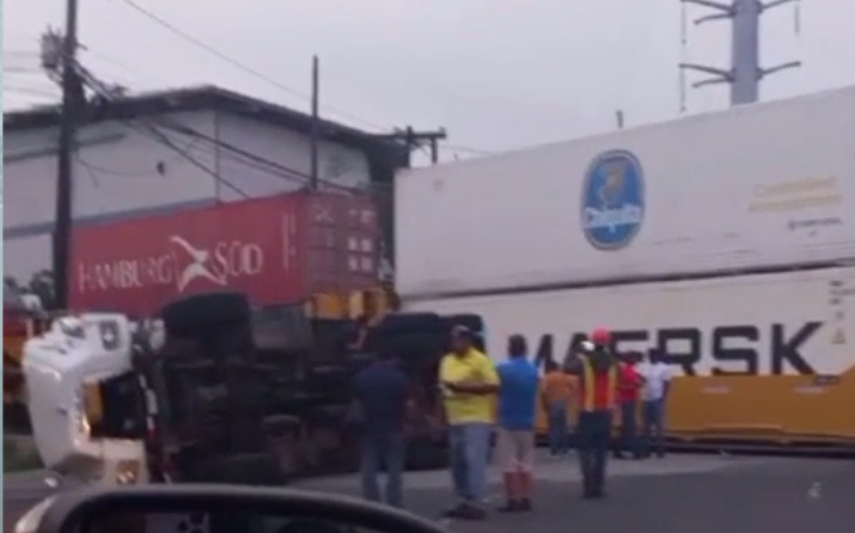 Accidente en los 4 Altos de Colón