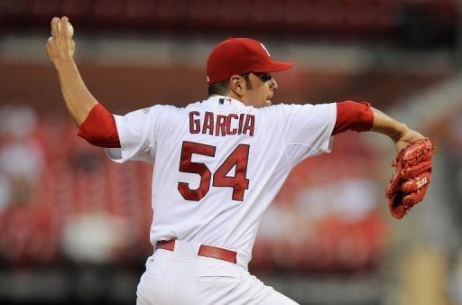 Cardenales vencen a los Mets y mantienen boleto de playsoffs