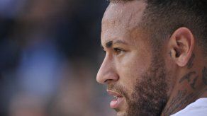 Neymar no estará en la Champions con PSG por lesión ante Leipzig