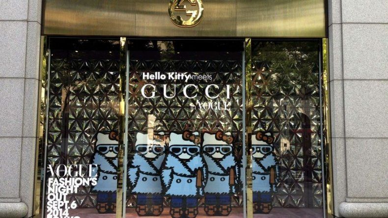 Gucci viste a Hello Kitty para su 40 cumpleaños