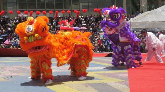 La Paz celebra con danzas el cuarto festival del Año Nuevo chino