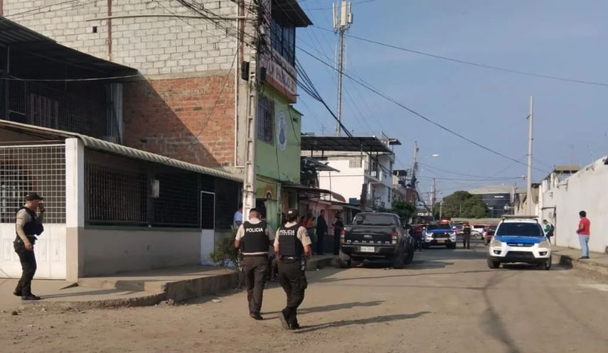 Asesinan a juez en Ecuador mientras llevaba a sus hijos a la escuela