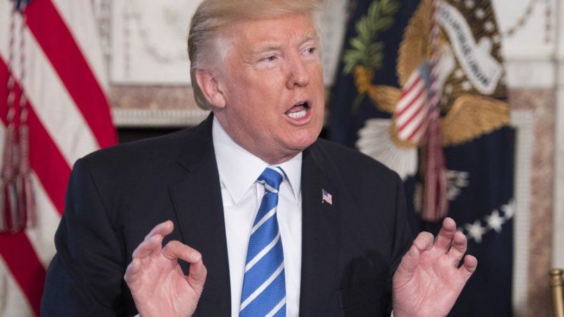 Trump advierte que si líder norcoreano ataca Guam, lo lamentará