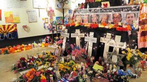 Recuerdan tiroteo a legisladora Giffords en Arizona