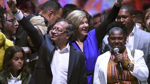 Gustavo Petro, un exguerrillero, llevará el timón del primer gobierno de izquierda de Colombia.