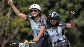 Ciegos descubren ciclismo en capital brasileña