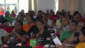 Reunión entre gremios magisteriales. Docentes hacen pliego de peticiones.