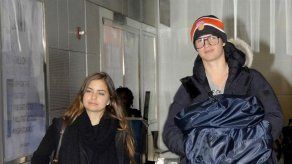 Ansel Elgort entrena duro para estar a la altura de su novia Violetta Komyshan