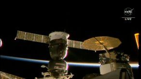 Fuga en nave espacial rusa acoplada a la estación internacional