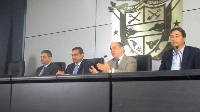 Gobierno establece medida para renovación de estatus migratorio de extranjeros