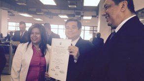 Jorge Alberto Rosas recibe credenciales