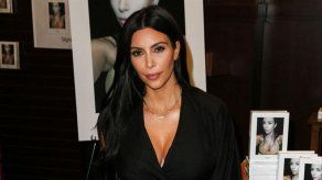 Kim Kardashian apenas puede salir de la cama por culpa de las náuseas