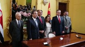 Canciller chino se centra en comercio en visita a Centroamérica