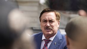 La cuenta original que Mike Lindell tenía en Twitter fue suspendida en enero de 2021 por repetir la mentira de que Donald Trump ganó las elecciones de 2020.
