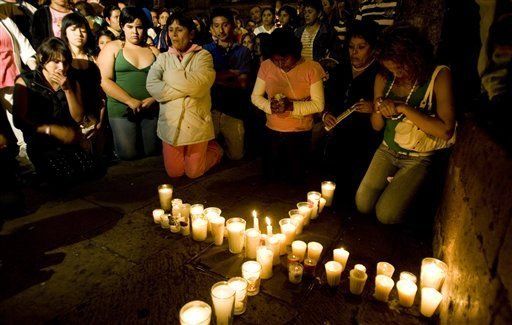 México busca a hombre alto y robusto por atentado