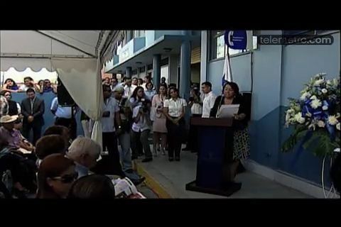Empujones, molestias y gritos en inauguración de centro de la CSS