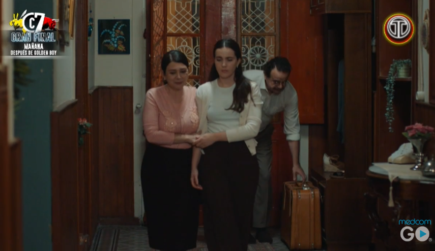 MUJERES | Donush se muda a la casa de su padre