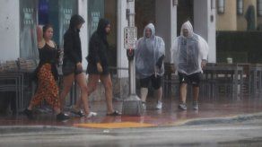 Tormenta tropical Gordon toca tierra en la costa de EEUU y deja un muerto