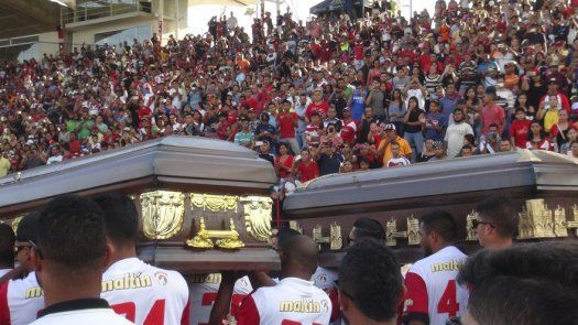 Ordenan detención de 4 hombres por muerte de peloteros