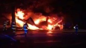 Incendio consumió taller de llantas en Concepción