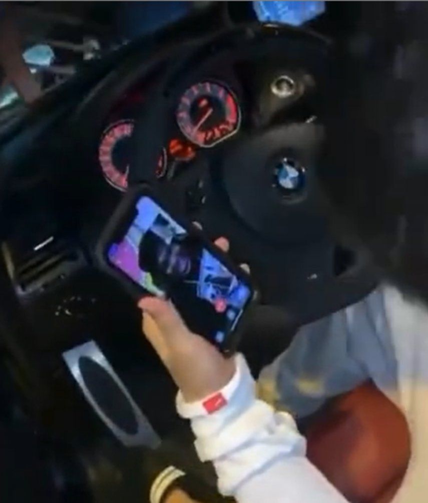 Sech en la videollamada con El Tachi.