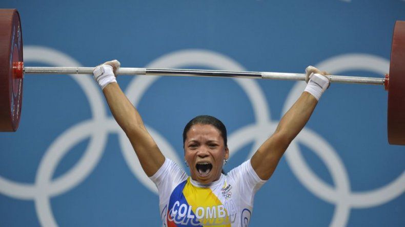 Colombiana Rusmeris Villar firma oro y récord panamericano en halterofilia