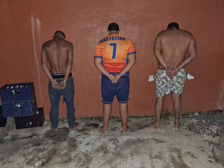 Tres sujetos fueron aprehendidos por la Policía Nacional