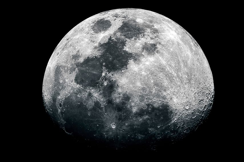 ¡Increíble! Científicos descubren qué hay en el interior de la Luna.