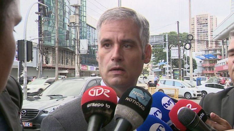 Defensa de Papadimitriu dice Fiscalía no prueba vínculos con Odebrecht