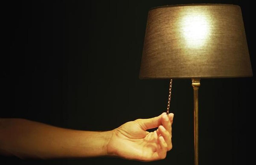 Ofrecen luz gratis por un día en dos ciudades de Noruega