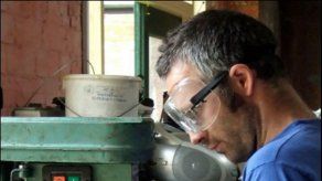 Ingleses fabrican biocombustible ante alza de gasolina