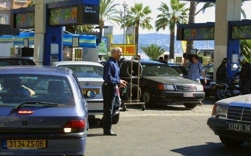 Petróleo aumenta sus pérdidas en NY y cierra a USD 92,70 el barril