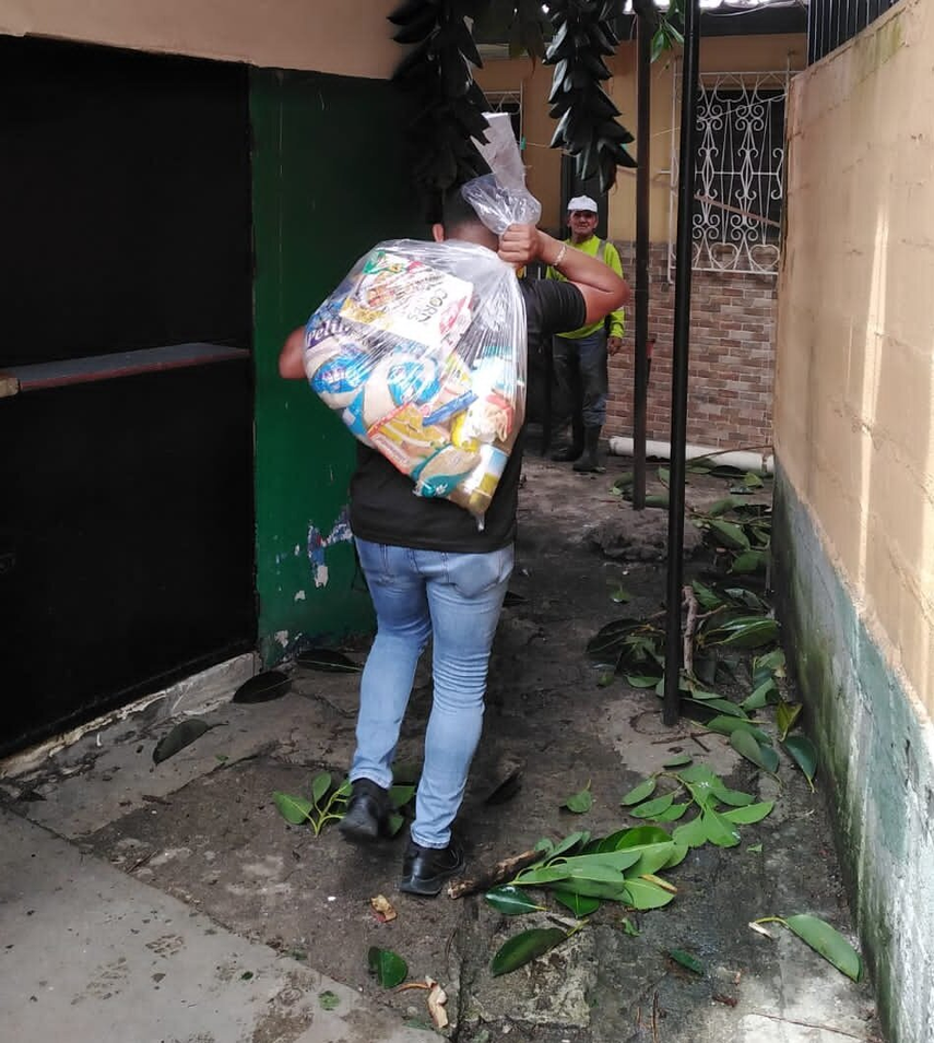 5,611 personas se han beneficiado con la asistencia humanitaria de la Alcaldía 5,611 personas se han beneficiado con la asistencia humanitaria de la Alcaldía