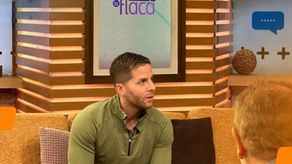 Alcalde Mayer Mizrachi promueve los Premios Juventud 2025 en la cadena Univisión.