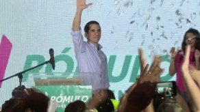 Rómulo Roux gana candidatura presidencial de Cambio Democrático