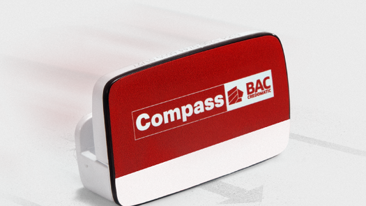 Compass estará disponible desde la fecha paratarjetahabientes de débito y crédito del Banco que se afilien al servicio desdela Banca en línea, el App de Banca Móvil o en el stand Compass y kioscos dentrode Mall Multiplaza.