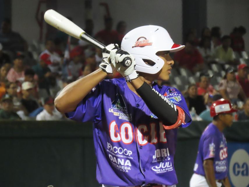 Béisbol Juvenil 2025: Coclé y Metro ganan sus partidos