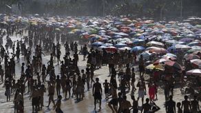 Sofocante ola de calor golpea Río de Janeiro en la previa del Carnaval